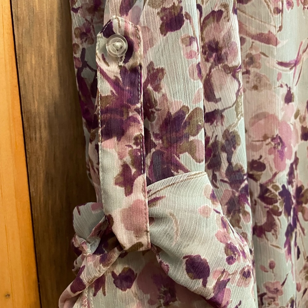 Kut from the Kloth Mint Blouse. NWOT. Smoke-free home.
